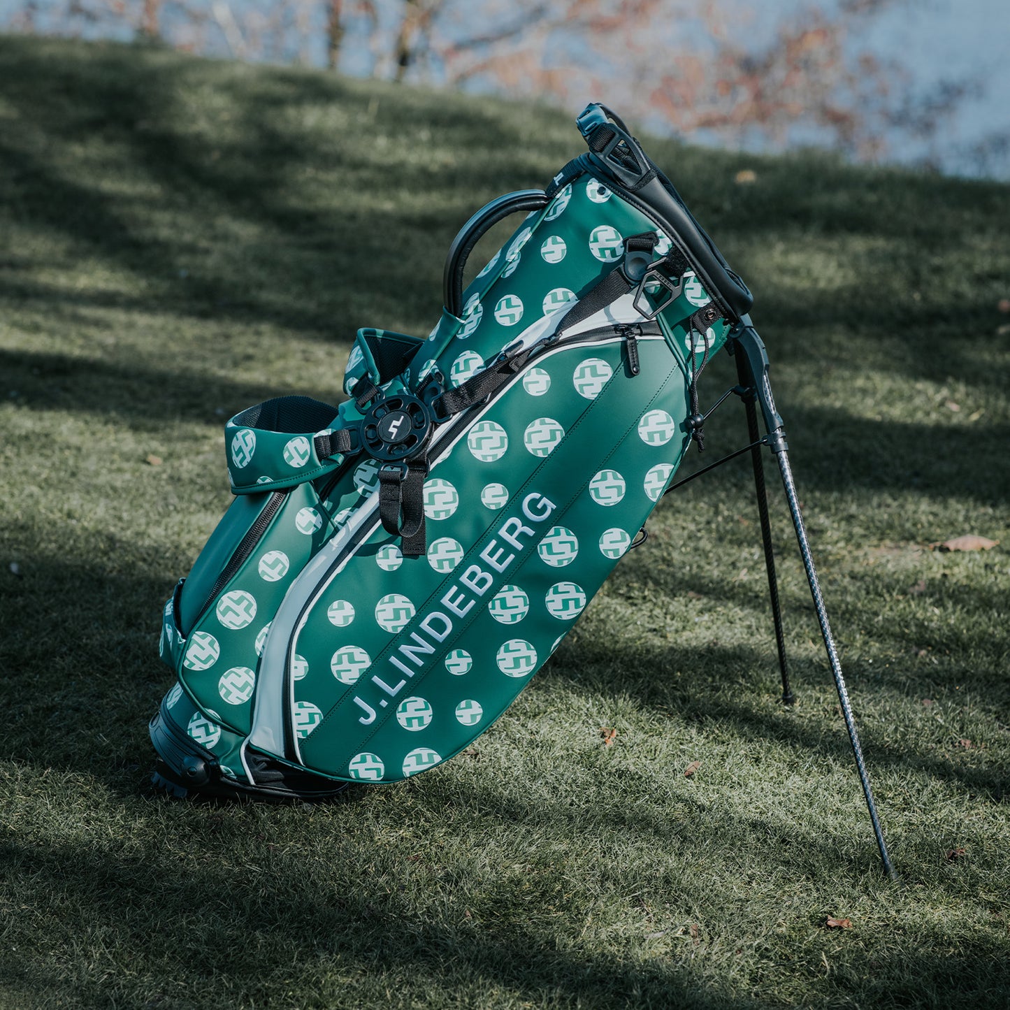 【新品】J.LINDEBERG PLAYER STAND BAG PRINT