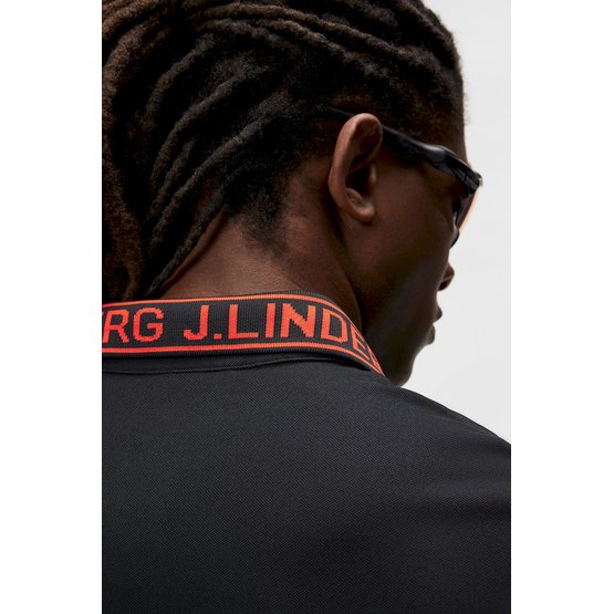 【特價】J LINDEBERG Austin 常規版黑色 Polo 衫-GMJT08847