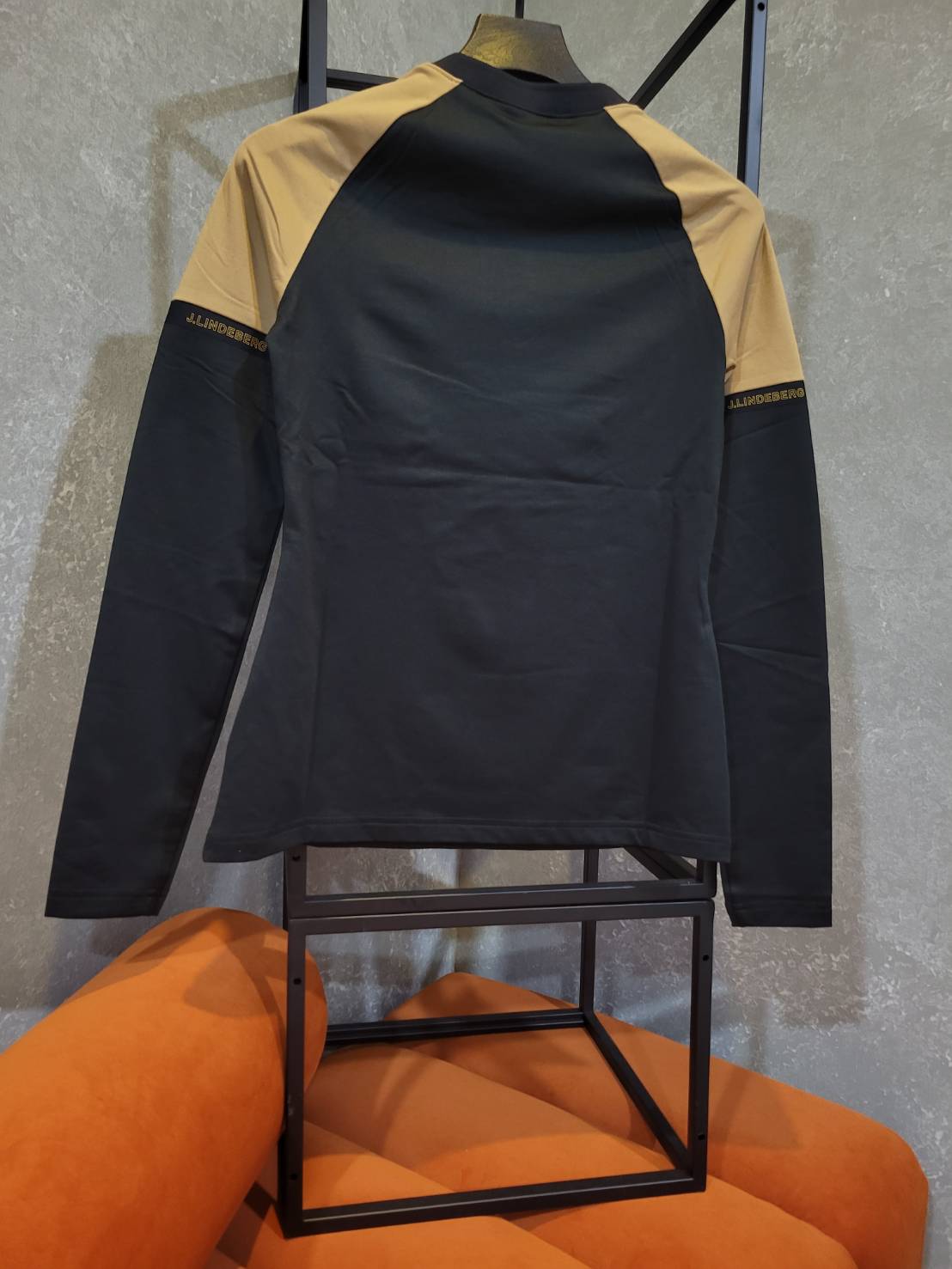 【特價】J LINDEBERG SIANNA長袖刷毛上衣(黑色)-GWJT06806
