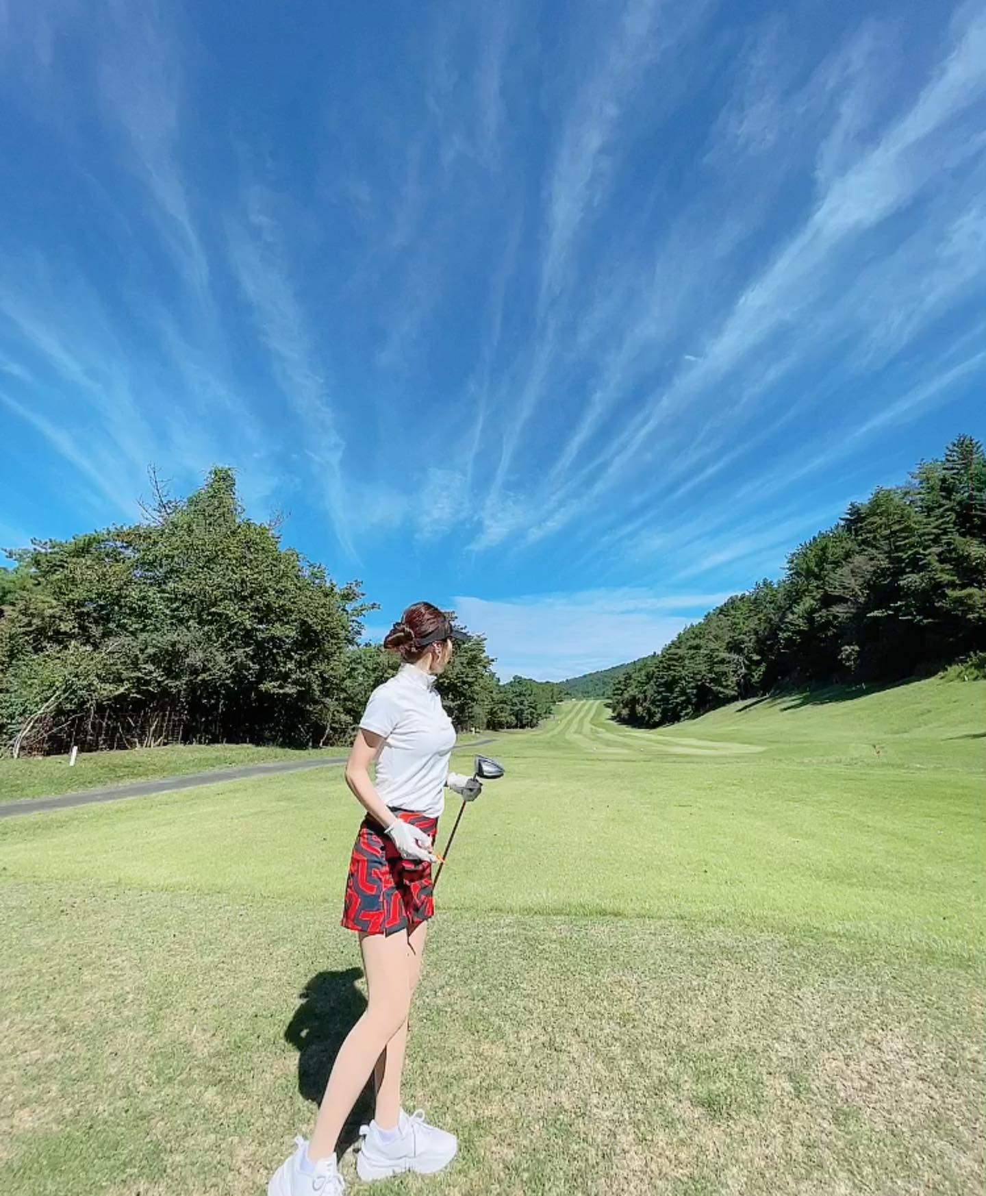 【新品】J.LINDEBERGJ 女式 Amelie 印花高爾夫短裙 - 紅色-GWSD06750